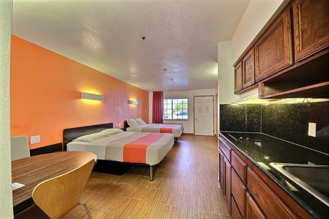Motel 6-Edinburg, Tx المظهر الخارجي الصورة