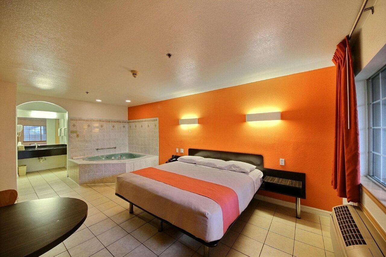 Motel 6-Edinburg, Tx المظهر الخارجي الصورة