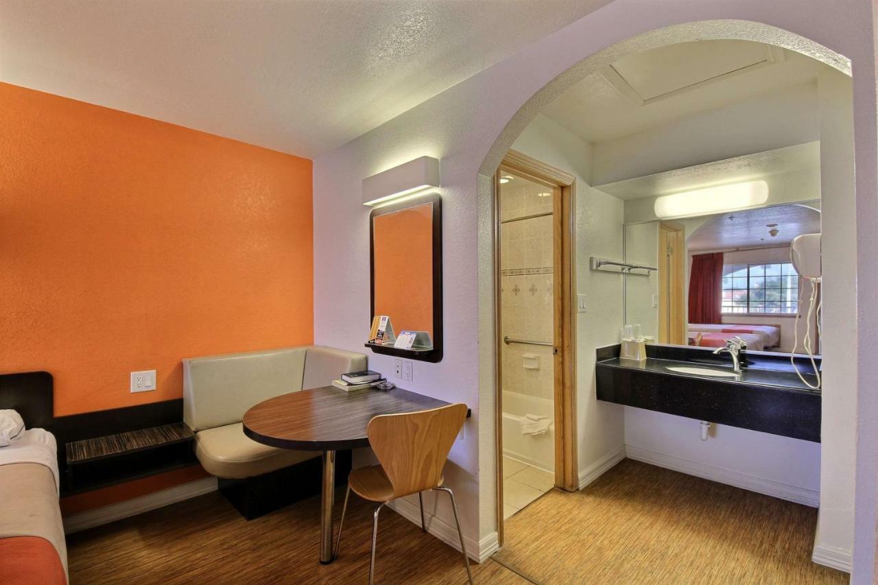 Motel 6-Edinburg, Tx المظهر الخارجي الصورة