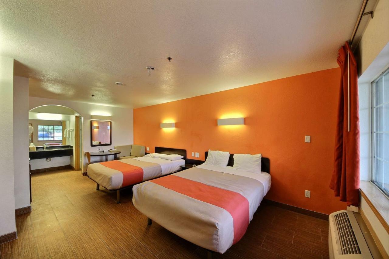 Motel 6-Edinburg, Tx المظهر الخارجي الصورة